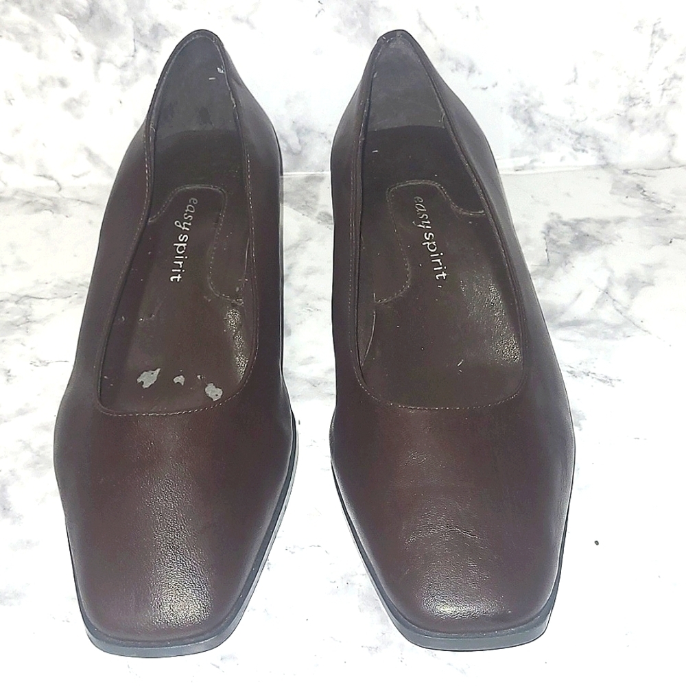 Easy Spirit Brown Leather Loafers Flats Comfort Cushioned Sole Size 8.5